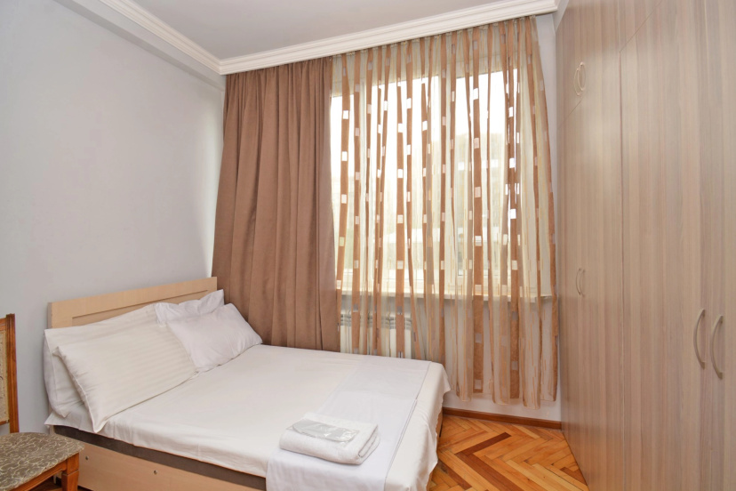 Апартаменты Perte House on Sundukyan 28a street — отель в Ереван, Армения