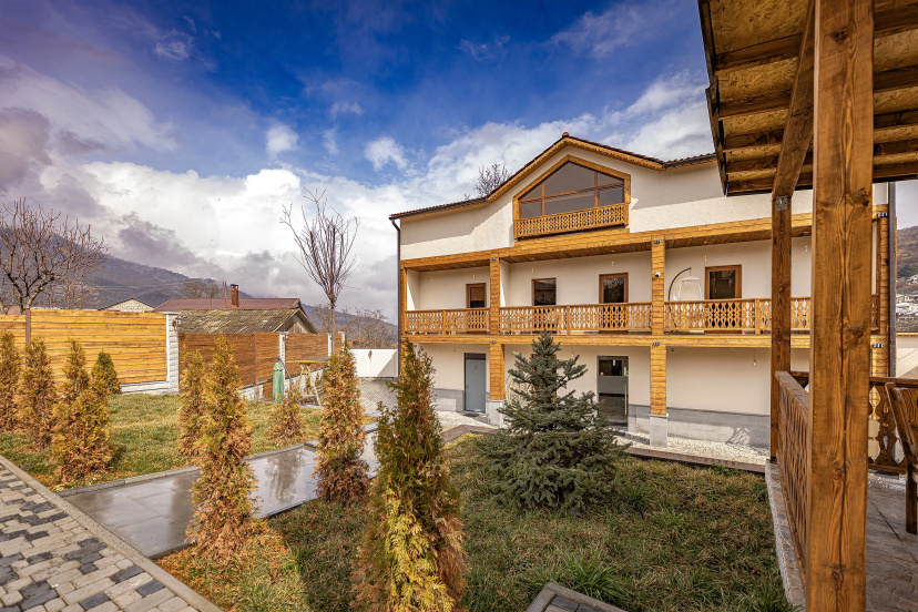 Otel' Taniqinn Dilijan — отель рядом с интересными местами в Дилижан