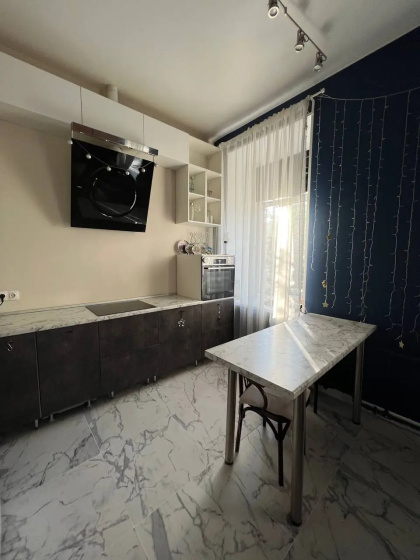 Апартаменты в жилом доме Marco's Apartment House 4 — отель с удобствами в Санкт-Петербурге