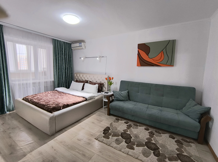 Kvartira Apt u Central'nogo Stadiona — отзывы гостей и цены