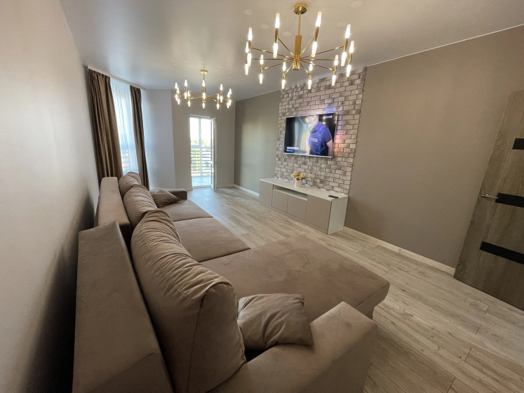 Квартира Премиум 2-комнатная в центре, 83 м², 8 мин до моря — отель в Зеленоградске, Россия