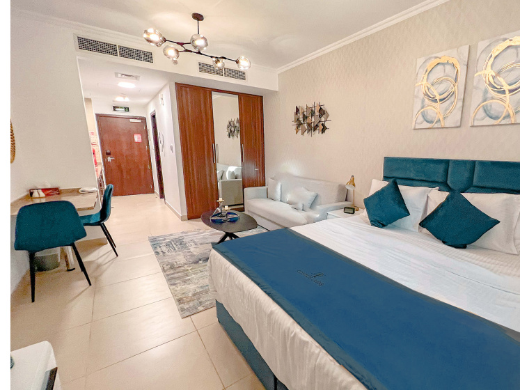 Cosmos Living Elegant Studio Near Marina — отель с удобствами в Дубае
