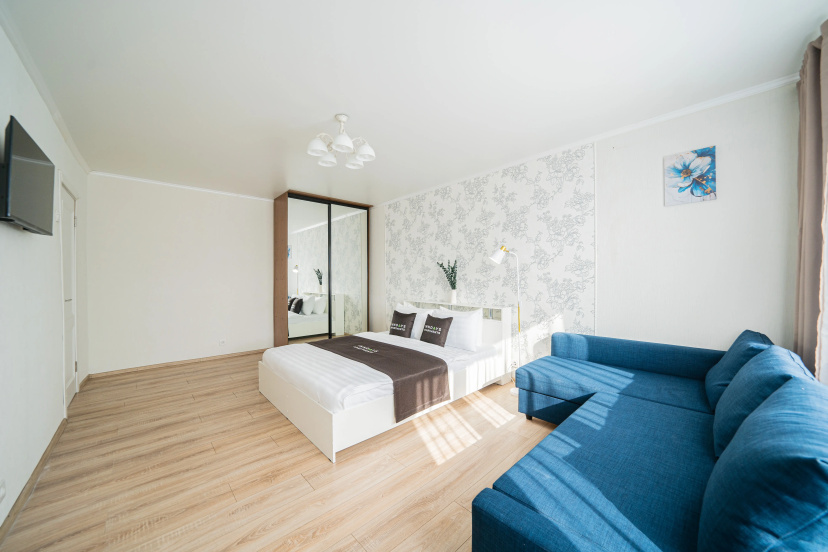 Апартаменты Inndays Apartments у метро Приморская — отель с удобствами в Санкт-Петербурге