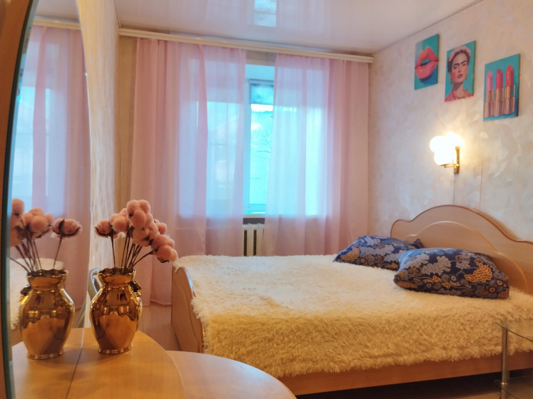 Цены на Apartamenty na prospekte pobedy в Череповце