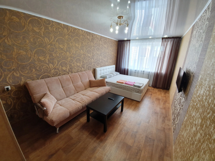 Квартира Виталий HouseRent Однокомнатная по ул. Ленина,104Б — отзывы гостей и цены