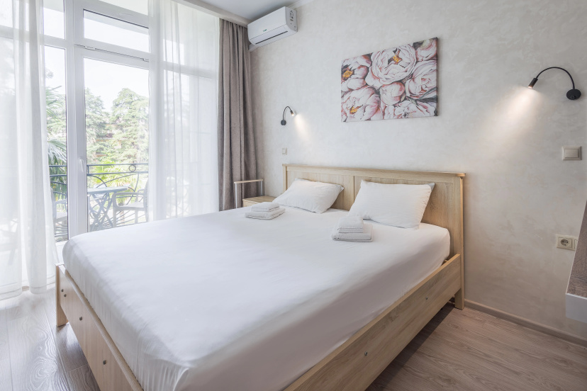 Апартаменты ApartAmore Покровский Парк — отель с удобствами в Сочи