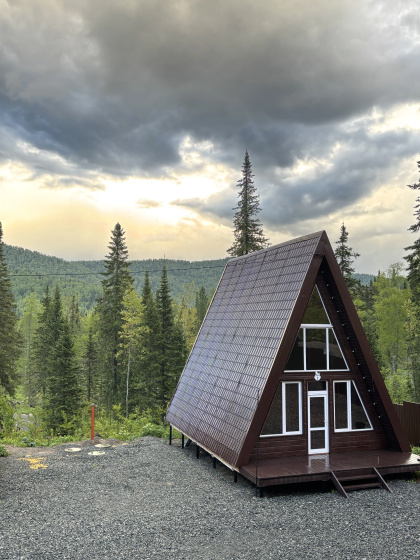 Частный дом A-frame — отель с удобствами в Шерегеш