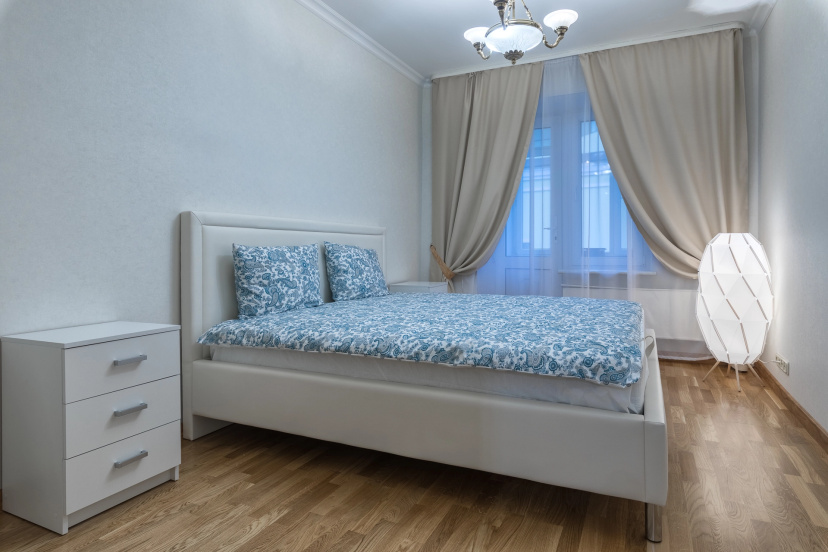 Цены на Квартира на Смоленской Улице 7 в Москве