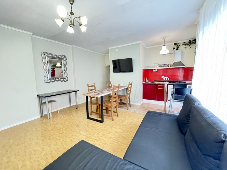 Milne Flat 1 — забронировать отель в Санкт-Петербурге