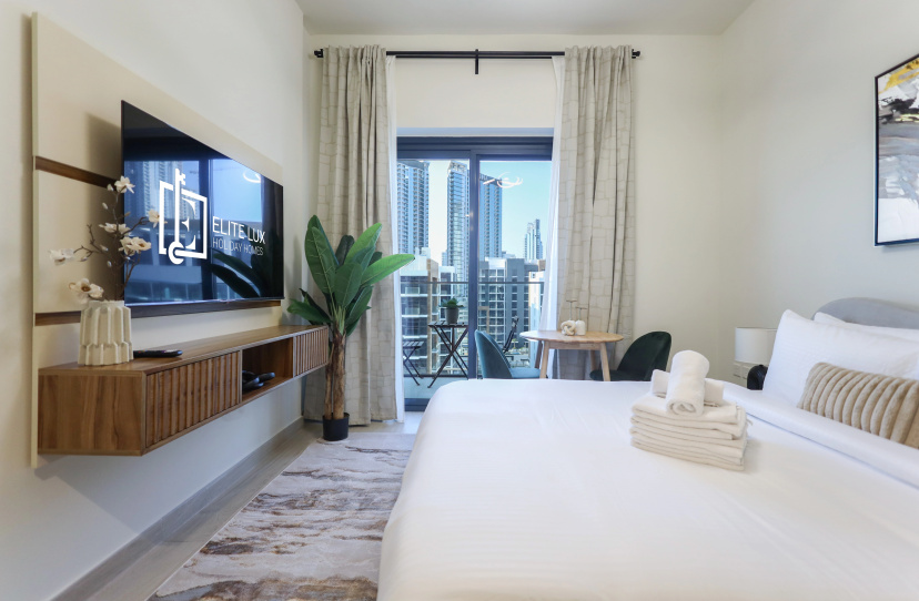 Apartments Elite Lux Holiday Homes - Contemporary Comfort – Studio in Azizi Riviera — забронировать отель в Дубае