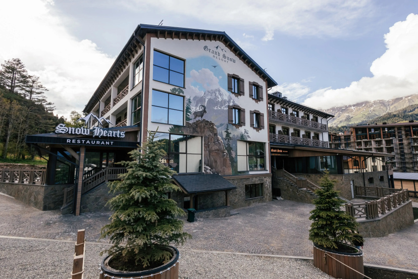 Отель Grand Snow Resort — отель с удобствами в Архыз