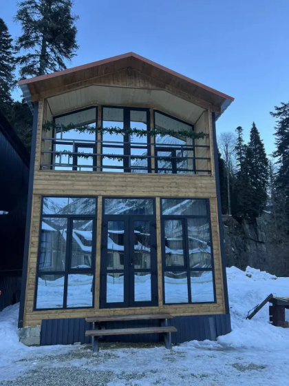 Sale Forest glamp — отель с удобным расположением в Домбай