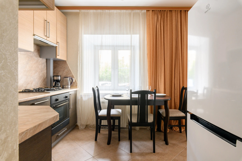 Апартаменты Sergeew Apartments Просторный на Набережной — отзывы гостей и цены