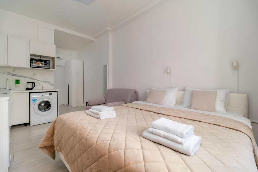 Цены на Апартаменты Sutki Rent у Мариинского Театра Студия комфорт в Санкт-Петербурге