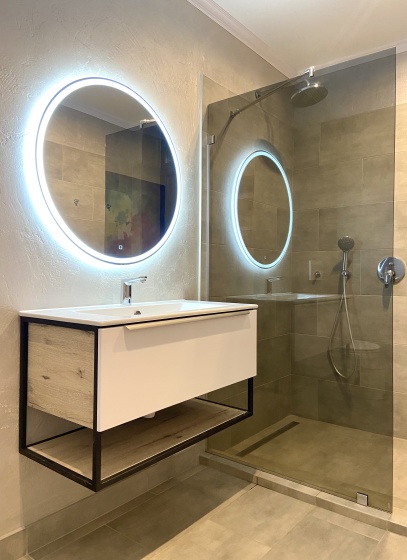 Цены на Tommy Holiday Home - Tommi Guest House в Екатеринбурге