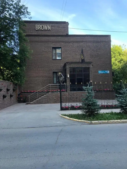 Otel' Brown — отель с удобным расположением в Астане