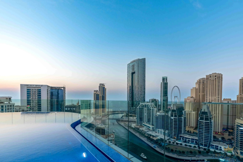 Casa Royale Vacation Homes - Dubai Marina Deluxe 1BR with Partial Marina View — забронировать отель в Дубае