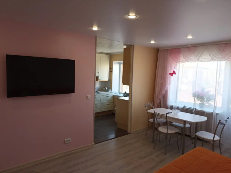 Apartamenty Dvuhkomnatnaa Kvartira v Centre — отель с удобствами в Сортавала