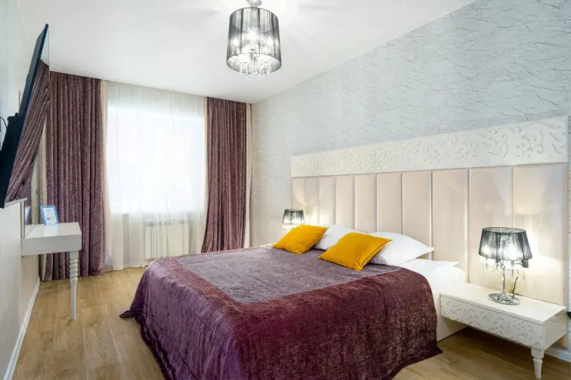 Цены на Kvartira GOOD NIGHT na N. Gumileva 4 в Томске