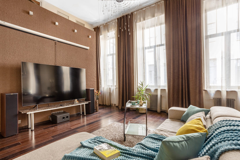 Апартаменты MyhomeYourhome на Таврической 11 — отзывы гостей и цены