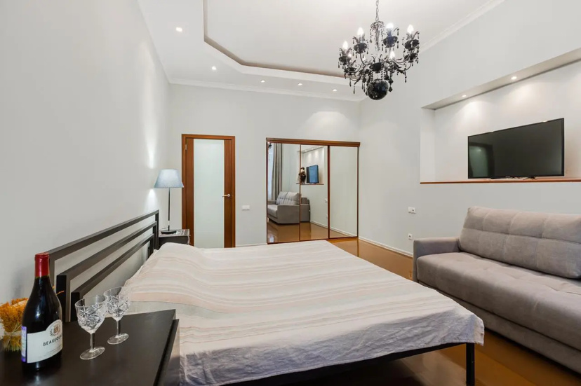 Апартаменты SpbStay на Марата 37 — забронировать отель в Санкт-Петербурге