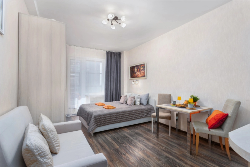 Цены на Апартаменты с Балконом Moderna View Apartment Салют в Санкт-Петербурге