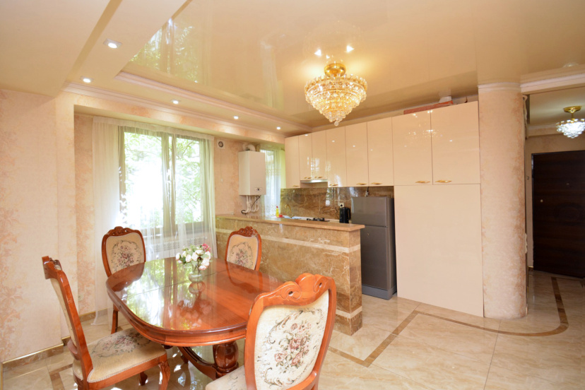Цены на Апартаменты Perte House on Pushkin 43 в Ереван