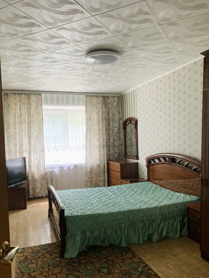 Цены на Apartamenty ZKO Aeroporta Tolmacevo17 в Новосибирске