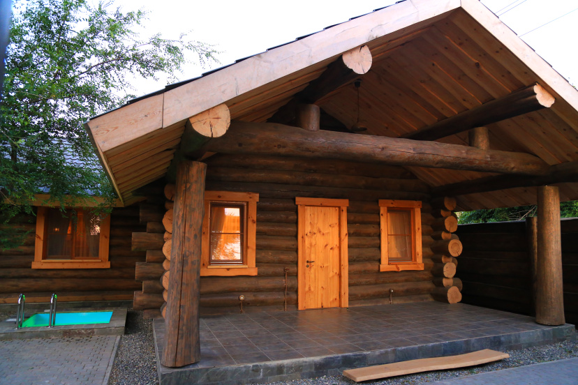 Частный Дом WoodHouse — отель в Махачкале, Россия