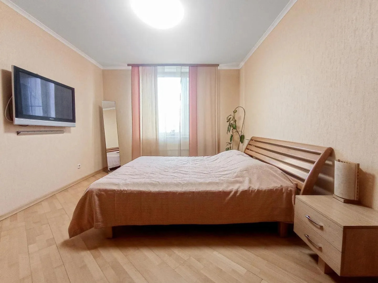 Квартира на Улице Радищева 33 — забронировать отель в Екатеринбурге