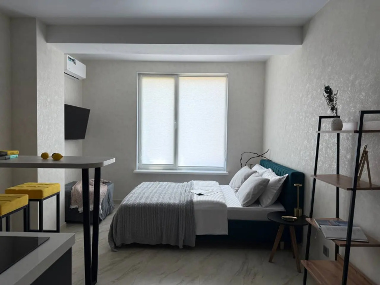 Цены на Апартаменты Prim Rooms Aura Yellow Splash в Владивостоке