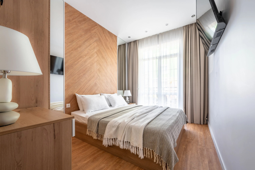 Apartamenty RED APARTMENTS Art Lajt Siti apartament Adelin — отель с удобствами в Сириусе