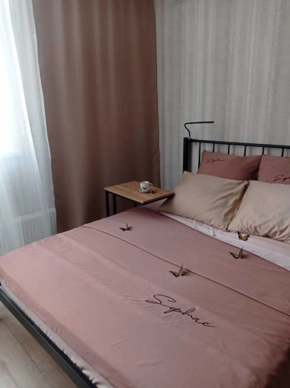 Apartamenty Kvartira-studia v prestiznom rajone ZK Panorama — комфортный отель в Кемерове