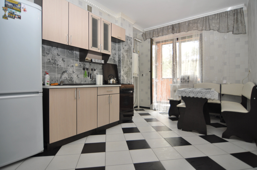Apartamenty 1-komnatnaa kvartira — забронировать отель в Курске