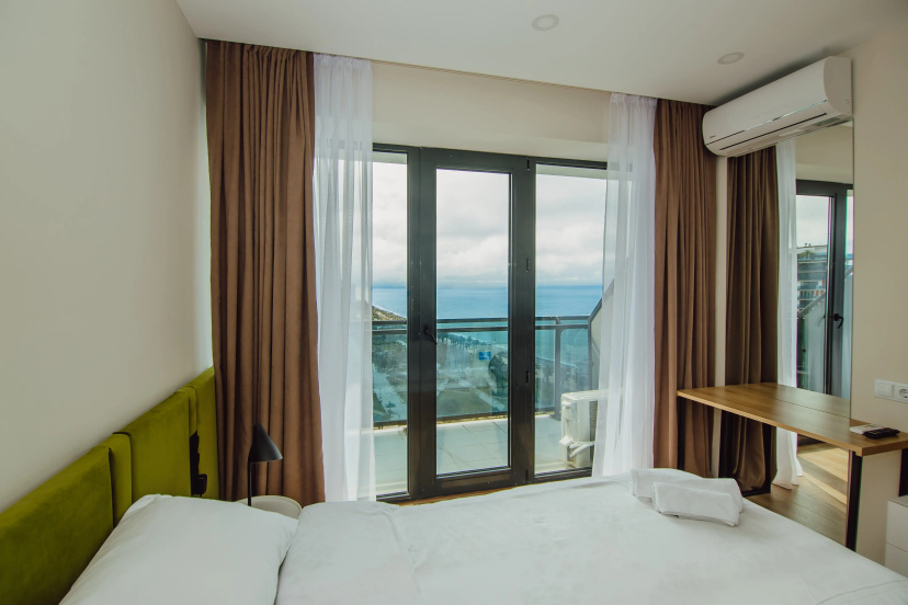 Апартаменты VIP Beach Front Sea View Studio — комфортный отель в Батуми