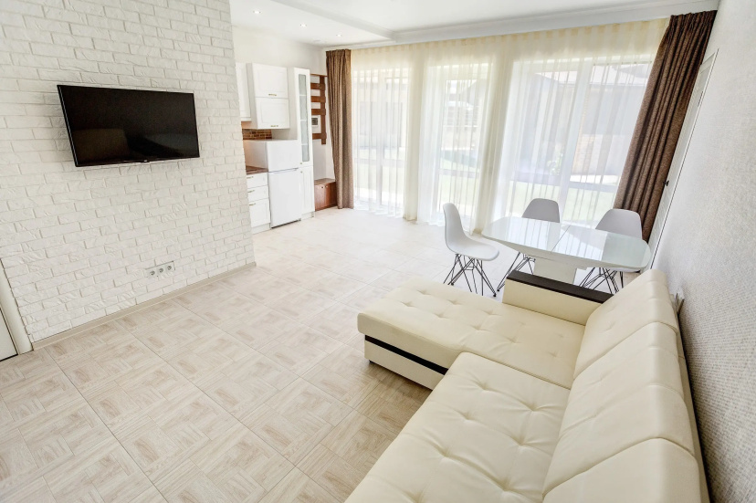 Apartamenty Rybak7 Dvuhkomnatnyj studio — отель с удобным расположением в Севастополе