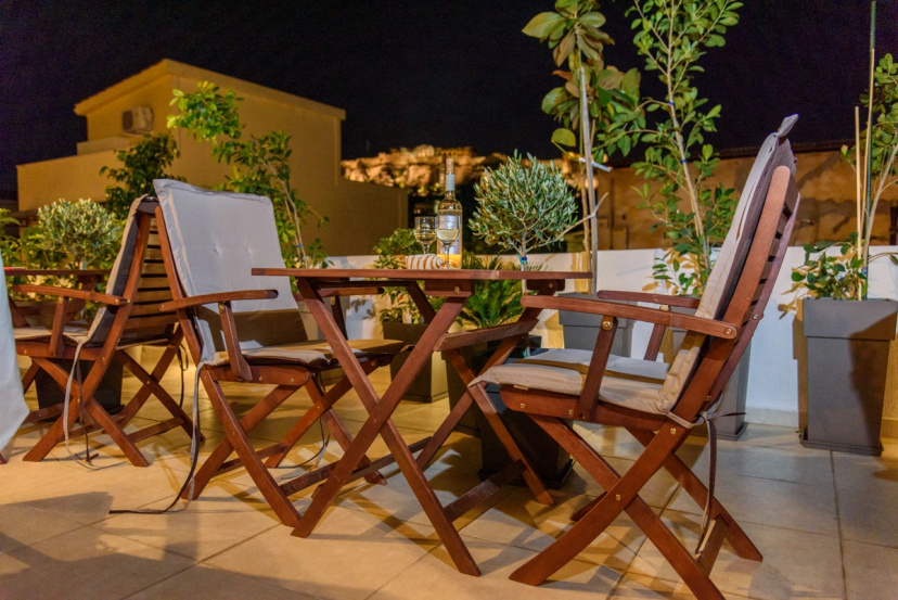 Гостевой Дом Theasis Athens — комфортный отель в Афины