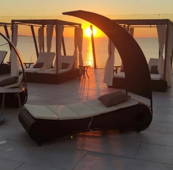 Цены на Море и Пляж SL&Apartment в Зеленоградске
