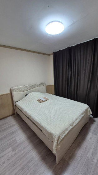 Цены на Apartamenty Studio XM na Stroitelej 12 в Ханты-Мансийске