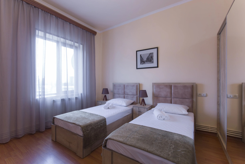 Апартаменты Umba Apartment N1 - 3 комнаты — комфортный отель в Ереван