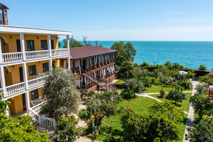 Mini-otel' Meri — отель в Новый Афон, Абхазия