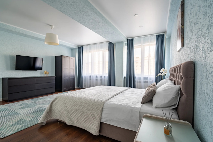 Цены на Квартира KRASROOM на Набережной Енисея в Красноярске
