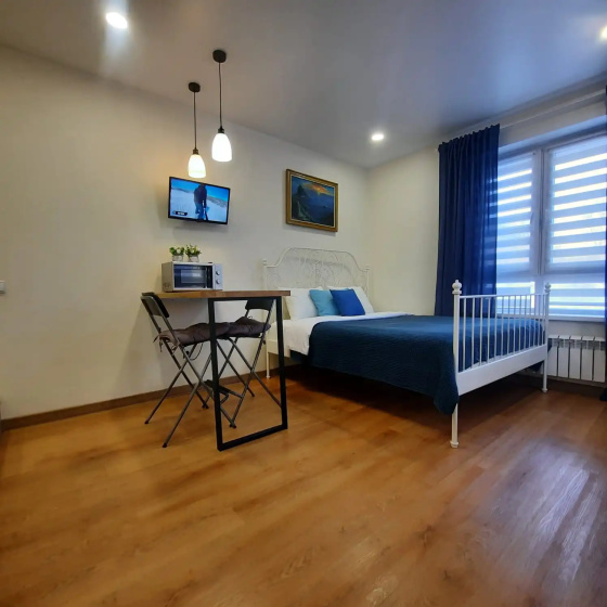 Апартаменты Студия  рядом с метро Золотая Нива — отель в Новосибирске, Россия