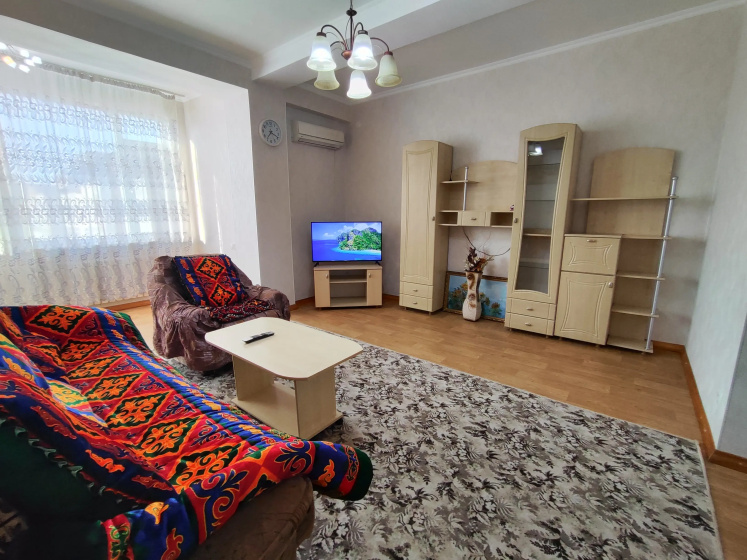 Apartamenty prostornye dvuhkomnatnye v centre Biskeka — комфортный отель в Бишкек