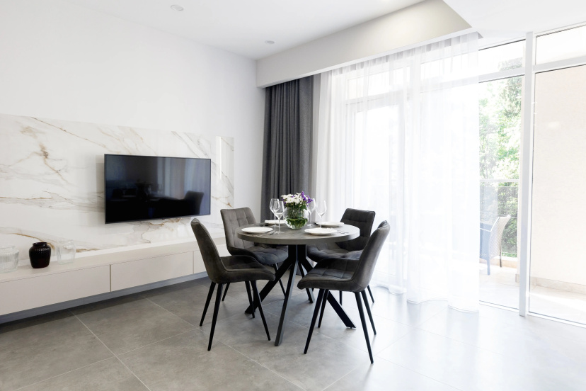 Цены на Апартаменты Red Apartments Светлана Парк Эмма в Сочи