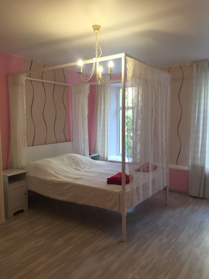 Апартаменты Old Flat на 8-ой Советской — отель в Санкт-Петербурге, Россия