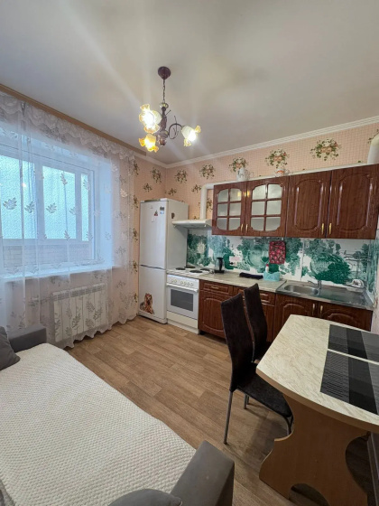 Квартира Уютная в Сердце Левого Берега — отель в Новосибирске, Россия