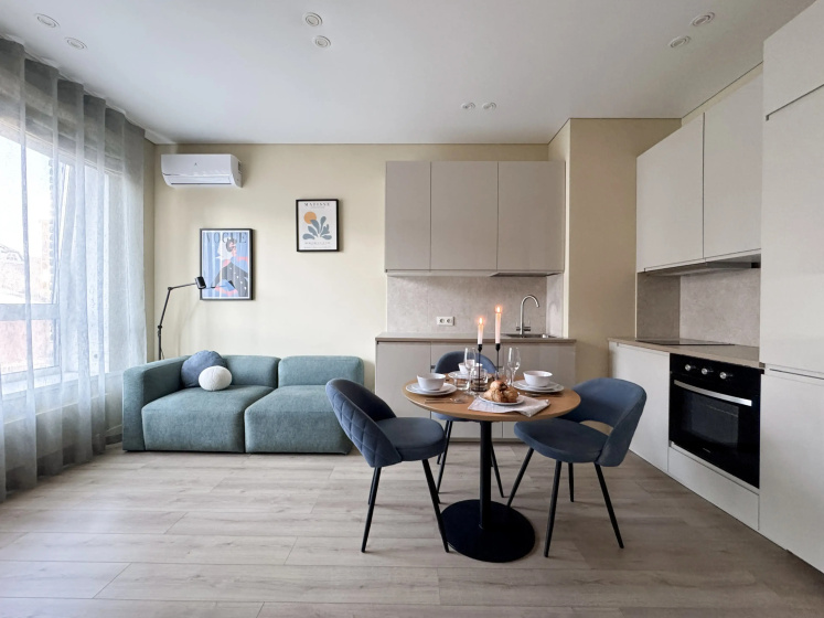 Apartamenty Viva v Centre u Nabereznoj s Balkonom — отель с удобным расположением в Тюмени