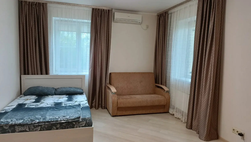 Apartamenty Odnokomnatnye na Olomouckaa 35 — отель в Волжском, Россия