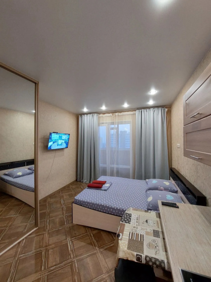 Apartamenty Tumenskij trakt 6 — отель в Сургуте, Россия